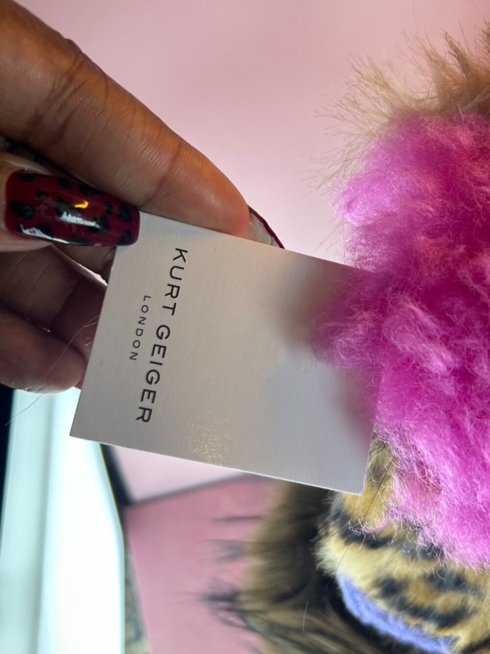 KURT GEIGER LARGE FAUX FUR SHOULDER BAG - Picture 4 of 15
